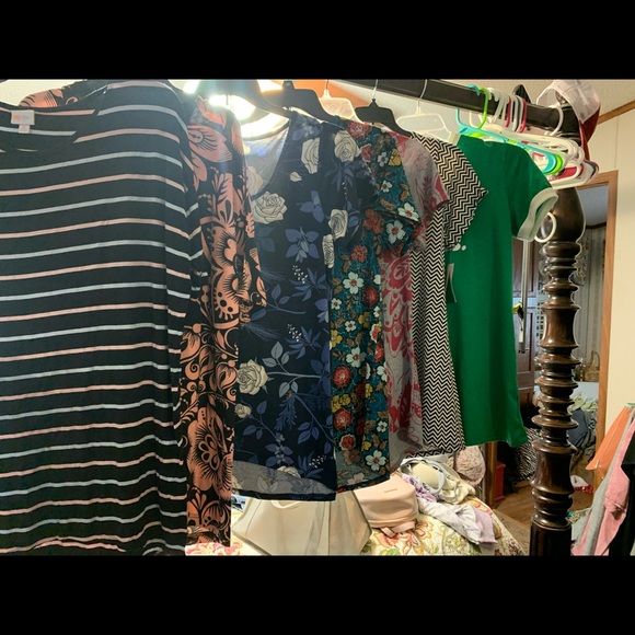 **Lula Roe Lot** - Picture 2 of 3